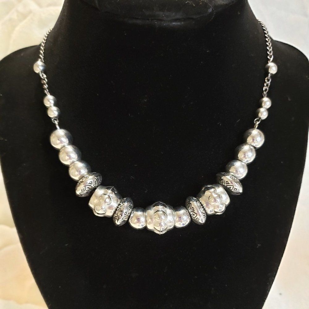 Metal & chain necklace - handmade (NEW)
